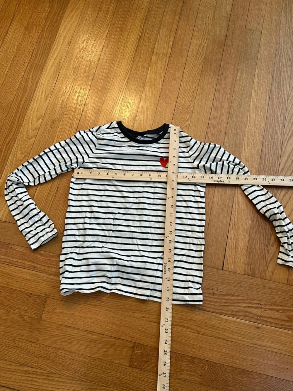 Hanna Andersson Kids Long-Sleeve Striped Top with Red Heart - Picture 4 of 6